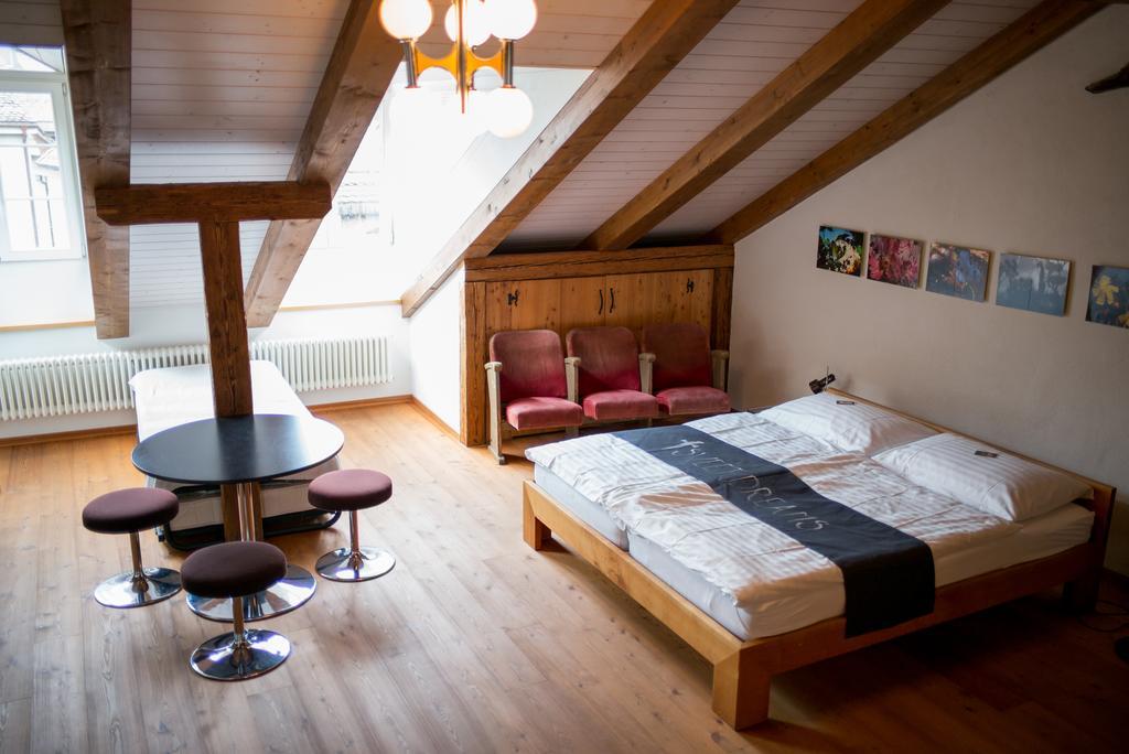 Ferienwohnung Schwert Thun Ngoại thất bức ảnh