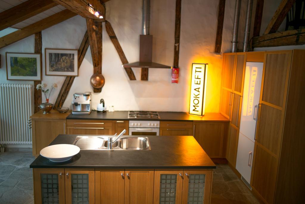 Ferienwohnung Schwert Thun Ngoại thất bức ảnh